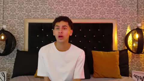 Snapshot of dark_sultan chatting on 02.19.26 dark_sultan online show from 02.19.26