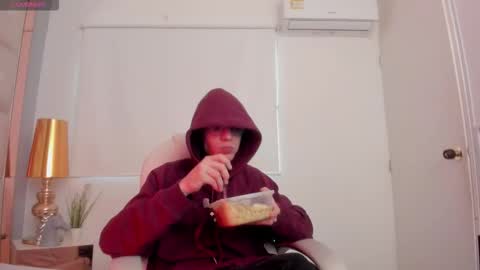 dark_sun333 online show from 11.17.25