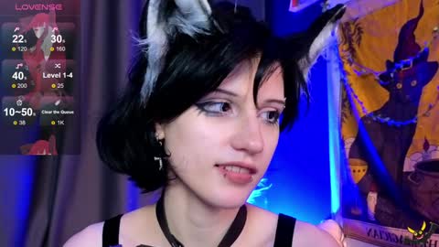 Snapshot of dark_vamp_ chatting on 12.11.24 Vamp  online show from 12.11.24