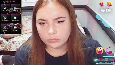 Snapshot of darkcharm1 chatting on 11.08.25 darkcharm1 online show from 11.08.25