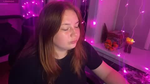 Snapshot of darkcharm1 chatting on 12.13.25 darkcharm1 online show from 12.13.25