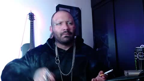 darkclothes online show from 02.13.25