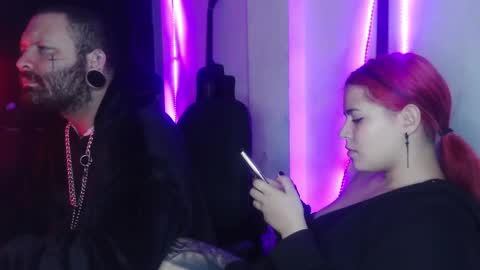 darkclothes online show from 02.23.25