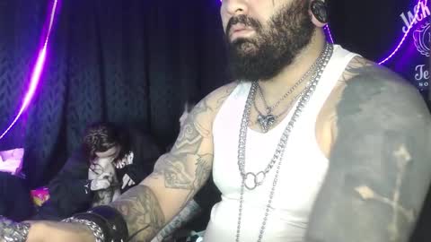 darkclothes online show from 10.16.25