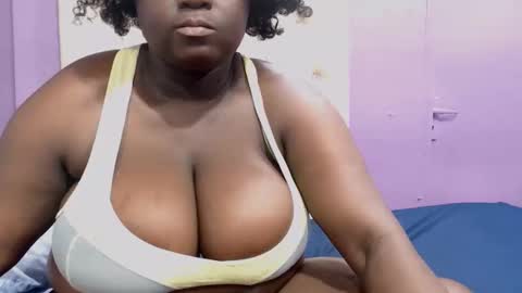 Snapshot of darkgiantmelanin chatting on 03.22.26 darkgiantmelanin online show from 03.22.26