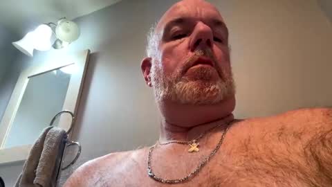 darknite083072 online show from 11.19.25