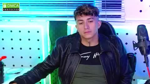 DARKO0717 online show from 10.17.25