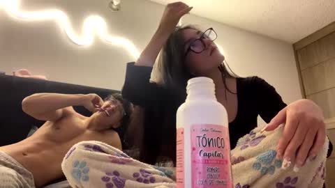 Snapshot of darkpleasuress chatting on 10.01.25 darkpleasuress online show from 10.01.25