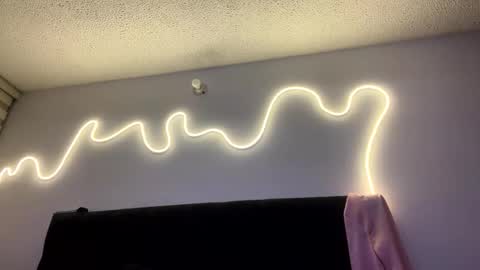 Snapshot of darkpleasuress chatting on 10.02.25 darkpleasuress online show from 10.02.25