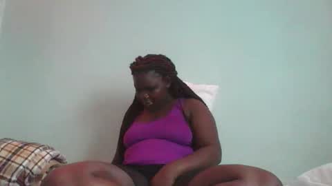 Snapshot of darksexydes8 chatting on 03.18.26 DESMA online show from 03.18.26