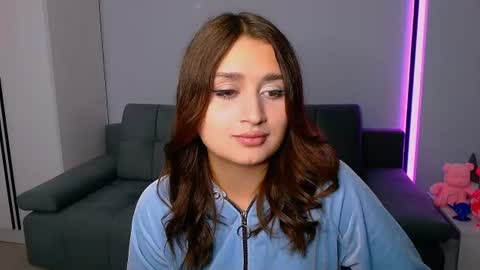 Amelie online show from 07.16.26
