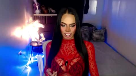 Snapshot of darksoul_mistress chatting on 04.28.26 HAPPY BIRTHDAY MISTRESS MADRIANA online show from 04.28.26
