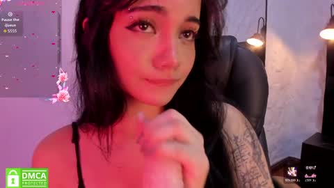 Snapshot of darky_doll chatting on 05.21.26 Darky Doll online show from 05.21.26