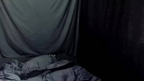 Snapshot of darling_and_dante chatting on 01.02.25 darling_and_dante online show from 01.02.25