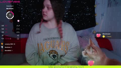 Snapshot of darling_tony18 chatting on 02.06.25 darling_tony18 online show from 02.06.25