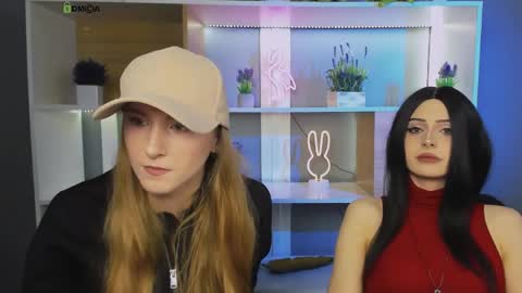 darly honey online show from 04.08.26