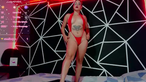 Darlyhooper online show from 11.15.25