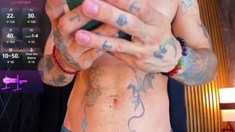 darwin_horny2 online show from 04.13.26