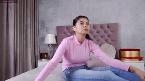 Darya online show from 12.15.25