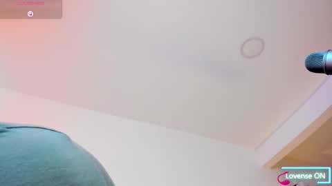 Snapshot of dass_roman chatting on 09.26.25 Dass Roman online show from 09.26.25