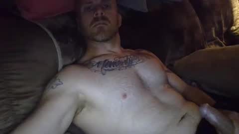 Snapshot of dave8404 chatting on 10.29.25 Dave online show from 10.29.25