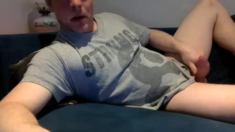 Snapshot of daveb709709709 chatting on 04.22.26 daveb709709709 online show from 04.22.26