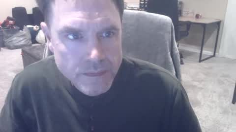 Snapshot of daved14u chatting on 02.17.26 daved14u online show from 02.17.26