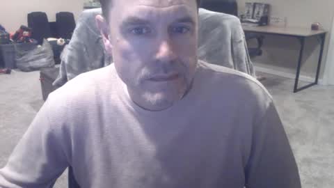 Snapshot of daved14u chatting on 02.19.26 daved14u online show from 02.19.26