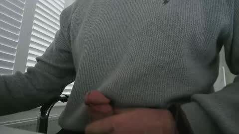 Snapshot of davesu12345 chatting on 02.06.26 davesu12345 online show from 02.06.26