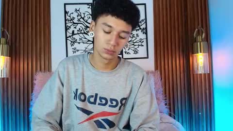 Snapshot of david_banks_ chatting on 02.13.26 David online show from 02.13.26