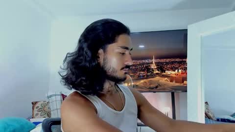 Hey im David that loves to explore and speak their fantasies. Very open talktative and nice. Feel free to chat with me online show from 01.08.26