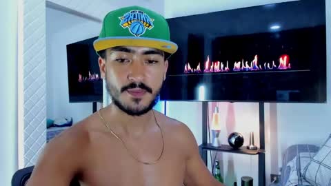 Snapshot of david_johnson372 chatting on 06.01.26 Hey im David that loves to explore and speak their fantasies. Very open talktative and nice. Feel free to chat with me online show from 06.01.26
