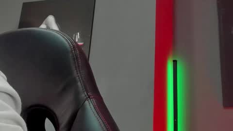 David Jons online show from 11.13.25