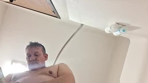 Snapshot of david_stone1969 chatting on 11.22.25 david_stone1969 online show from 11.22.25