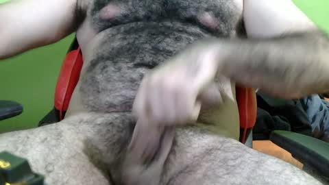 Snapshot of daviddelz chatting on 12.22.24 David online show from 12.22.24