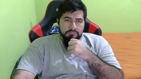 Snapshot of daviddelz chatting on 01.19.25 David online show from 01.19.25