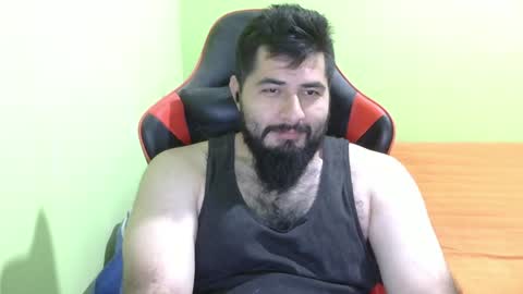 Snapshot of daviddelz chatting on 02.05.25 David online show from 02.05.25