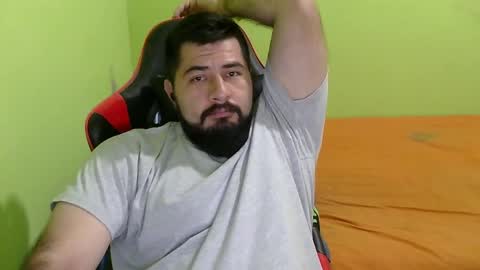 Snapshot of daviddelz chatting on 02.28.25 David online show from 02.28.25