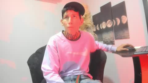 davide_444 online show from 11.12.25