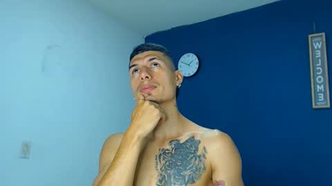 Snapshot of davidgalvis1 chatting on 12.20.24 David Galvis - independent model online show from 12.20.24