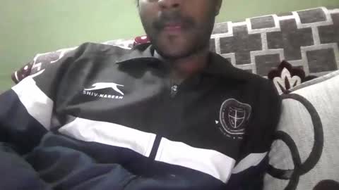 Snapshot of davidvishu975 chatting on 11.21.25 Dude97 online show from 11.21.25