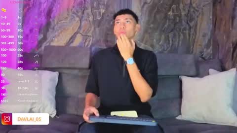 Snapshot of daviid_laid_ chatting on 04.17.26 David online show from 04.17.26