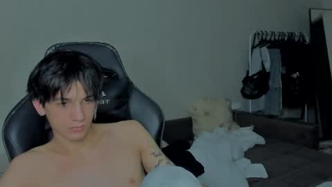 davis online show from 12.29.24