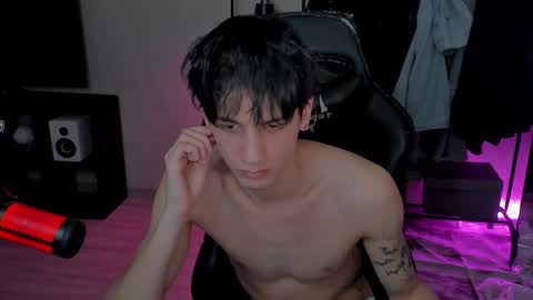 davis online show from 02.05.25