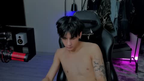 davis online show from 02.10.25