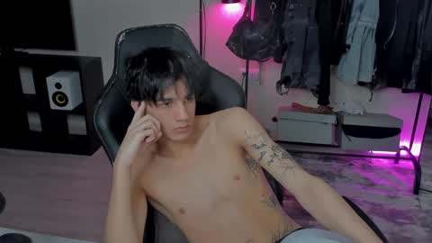 davis online show from 02.17.25