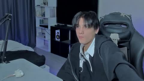 davis online show from 10.06.25