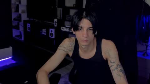 Snapshot of davisross chatting on 07.15.26 davis online show from 07.15.26