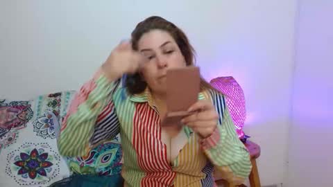 Snapshot of dayan_hanks chatting on 02.15.26 dayan online show from 02.15.26