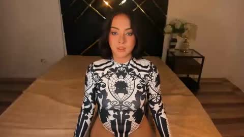 CALL ME DAYAN online show from 03.04.25